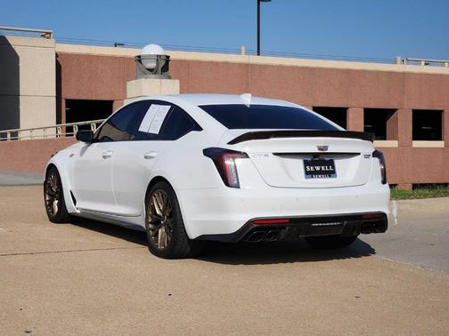 2024 Cadillac CT5-V Blackwing