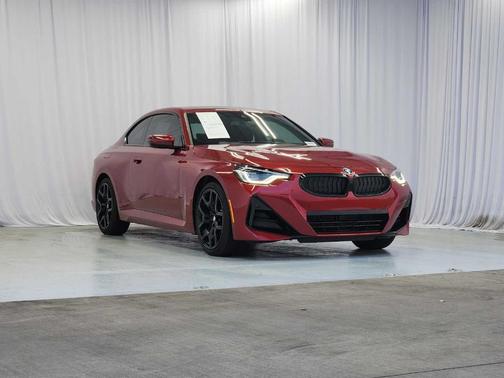 2025 BMW 230 i xDrive