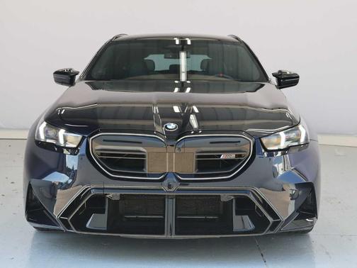 Carbon Black Metallic 2025 BMW M5 Base