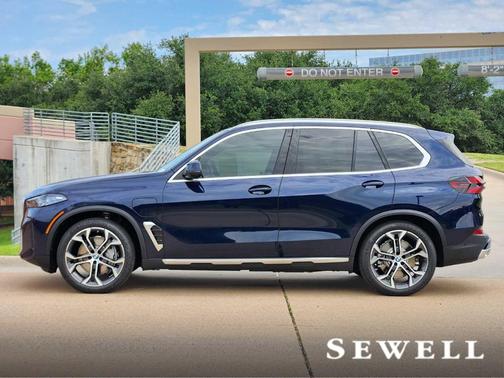 Tanzanite Blue II Metallic 2026 BMW X5 PHEV xDrive50e
