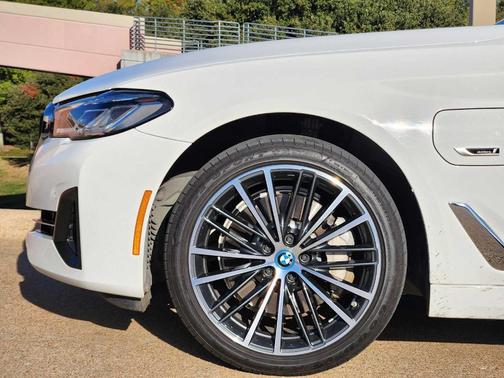 2023 BMW 530e 530e xDrive