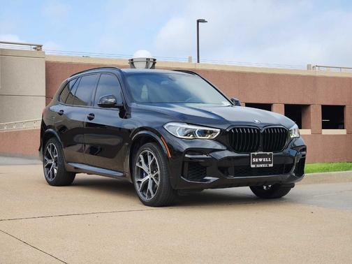2022 BMW X5 M50i