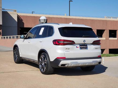 2023 BMW X5 sDrive40i