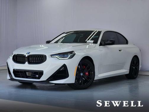Alpine White 2026 BMW M240 i xDrive