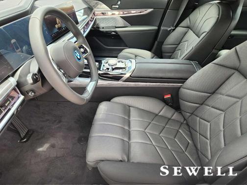 2025 BMW i7 eDrive50
