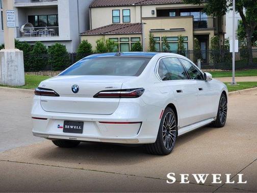 2025 BMW i7 eDrive50