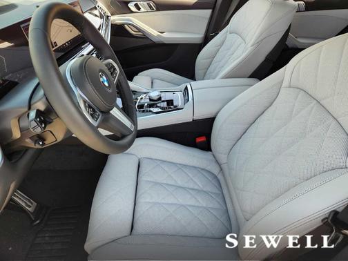 2026 BMW X6 xDrive40i