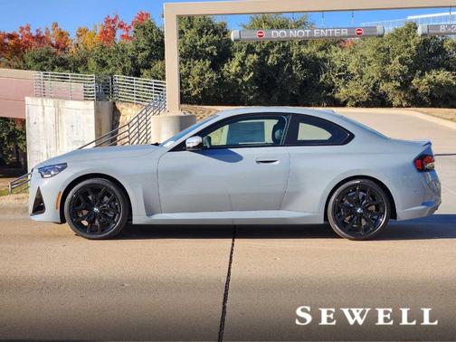 2026 BMW 230 i xDrive