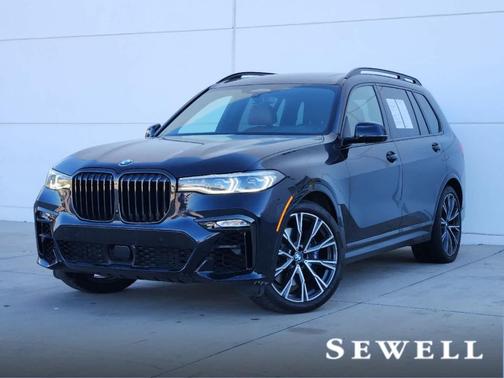 2021 BMW X7 M50i