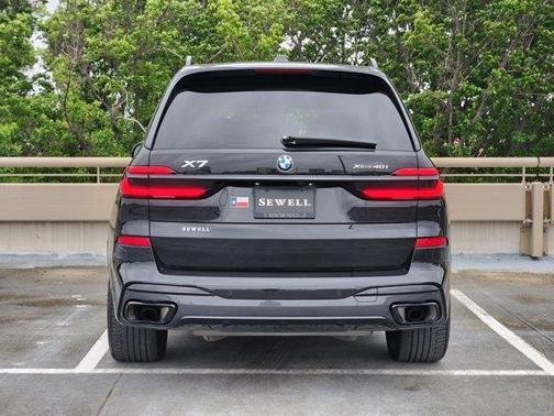 2024 BMW X7 xDrive40i