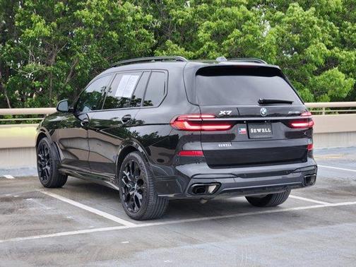 2024 BMW X7 xDrive40i