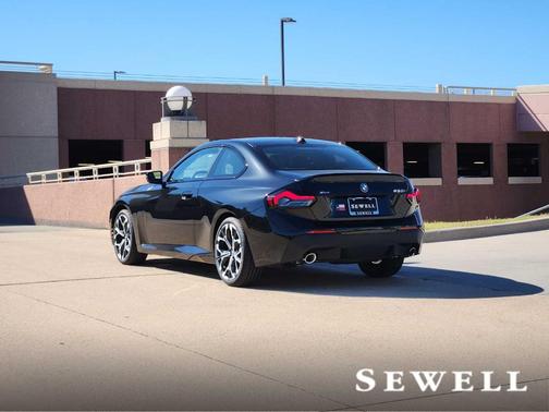 2026 BMW 230 i xDrive