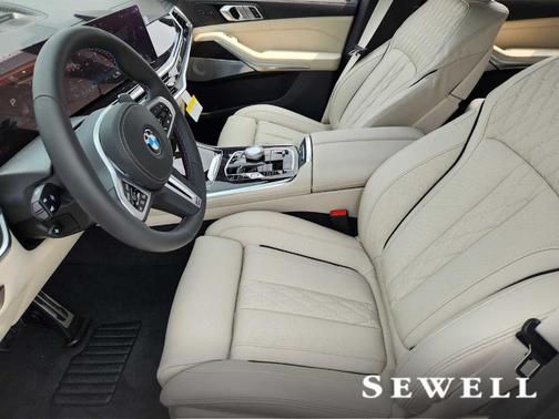 2026 BMW X7 M60i