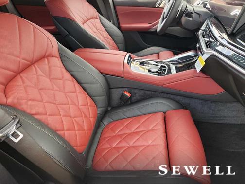 2026 BMW X6 xDrive40i