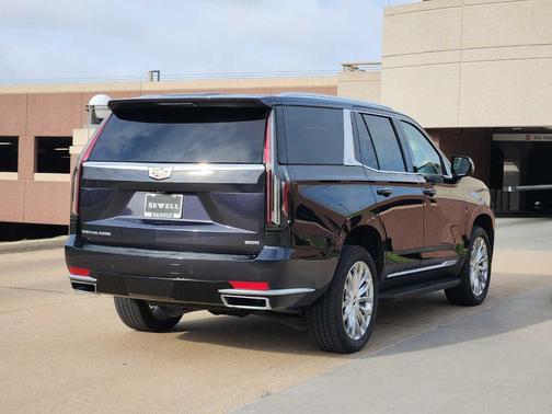 2022 Cadillac Escalade Premium Luxury