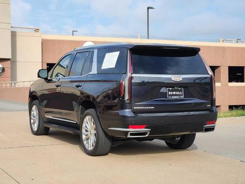 2022 Cadillac Escalade Premium Luxury