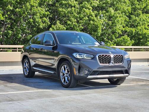 2024 BMW X4 xDrive30i