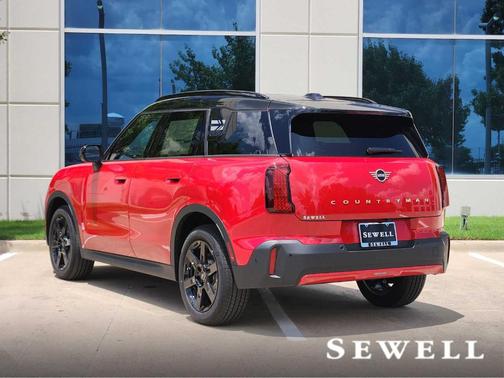Chili Pepper Red 2027 MINI Countryman Cooper S