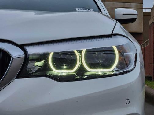 2019 BMW 530 i