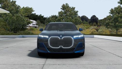 2026 BMW 740 i xDrive