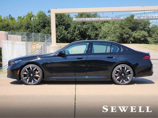 2026 BMW 550e xDrive