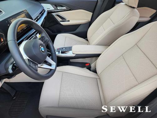 2025 BMW X1 xDrive28i