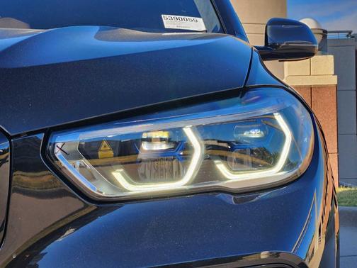 2023 BMW X5 M50i
