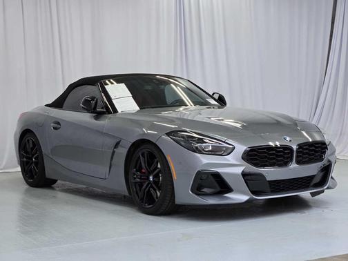 Gray Metallic 2023 BMW Z4 sDrive30i