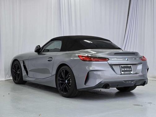 Gray Metallic 2023 BMW Z4 sDrive30i