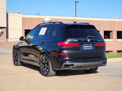 2022 BMW X7 xDrive40i