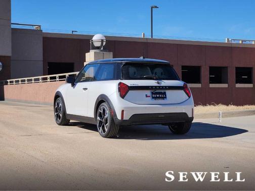 2026 MINI Hardtop EDITION