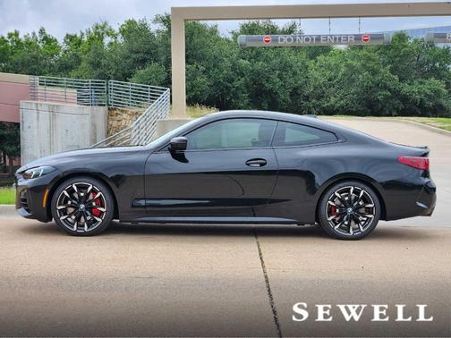 Black Sapphire Metallic 2026 BMW 430 i