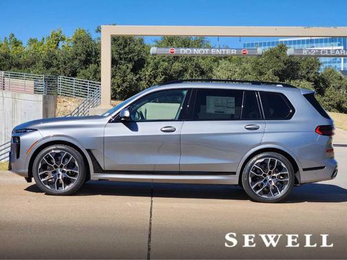 2026 BMW X7 xDrive40i