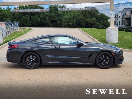 2025 BMW M850 i xDrive