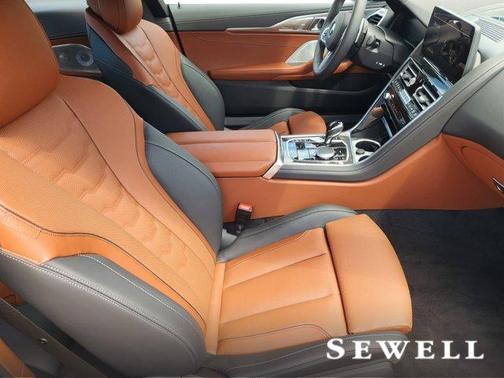 2025 BMW M850 i xDrive