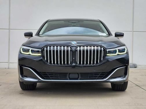 2020 BMW 740 i xDrive