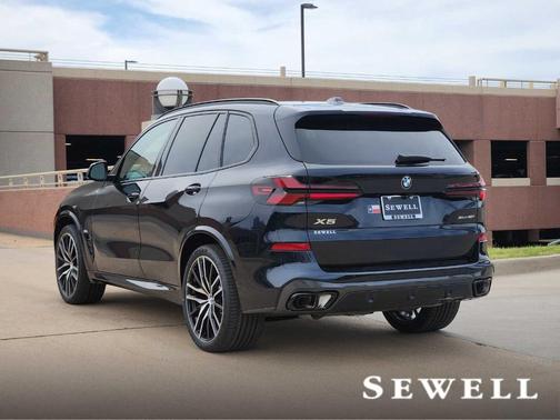 Carbon Black Metallic 2026 BMW X5 xDrive40i