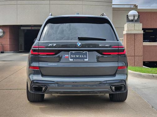 2024 BMW X7 xDrive40i