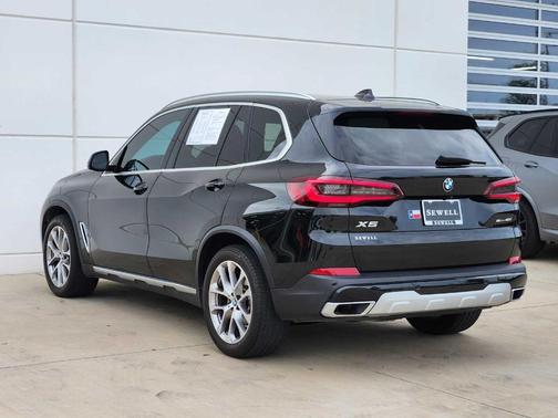 2022 BMW X5 sDrive40i