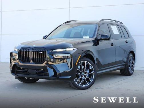 2025 BMW X7 M60i