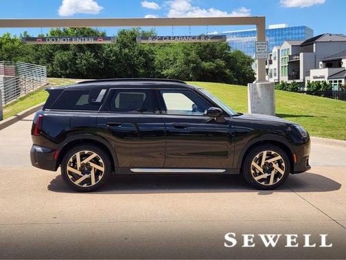 2025 MINI Countryman S