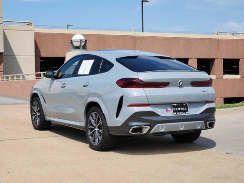 2025 BMW X6 xDrive40i