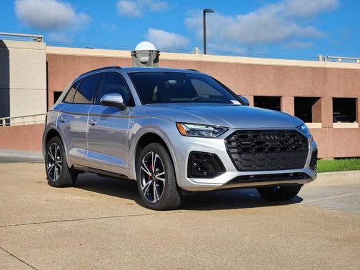 2025 Audi Q5 45 S line quattro Premium