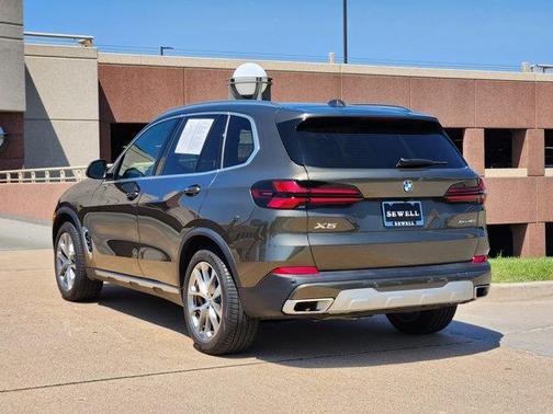 2025 BMW X5 xDrive40i