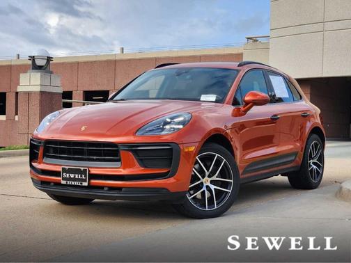 2022 Porsche Macan Base