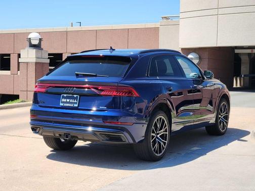 2019 Audi Q8 Premium Plus