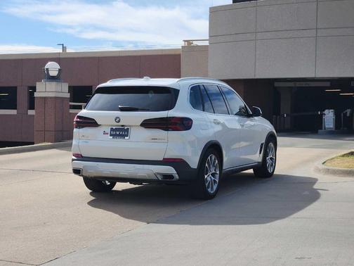 2025 BMW X5 PHEV xDrive50e