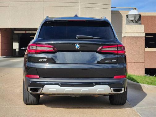 2022 BMW X5 sDrive40i