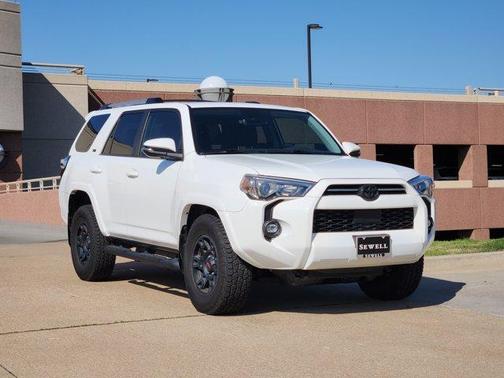 2022 Toyota 4Runner SR5 Premium