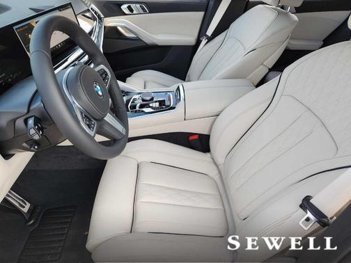 2026 BMW X6 xDrive40i
